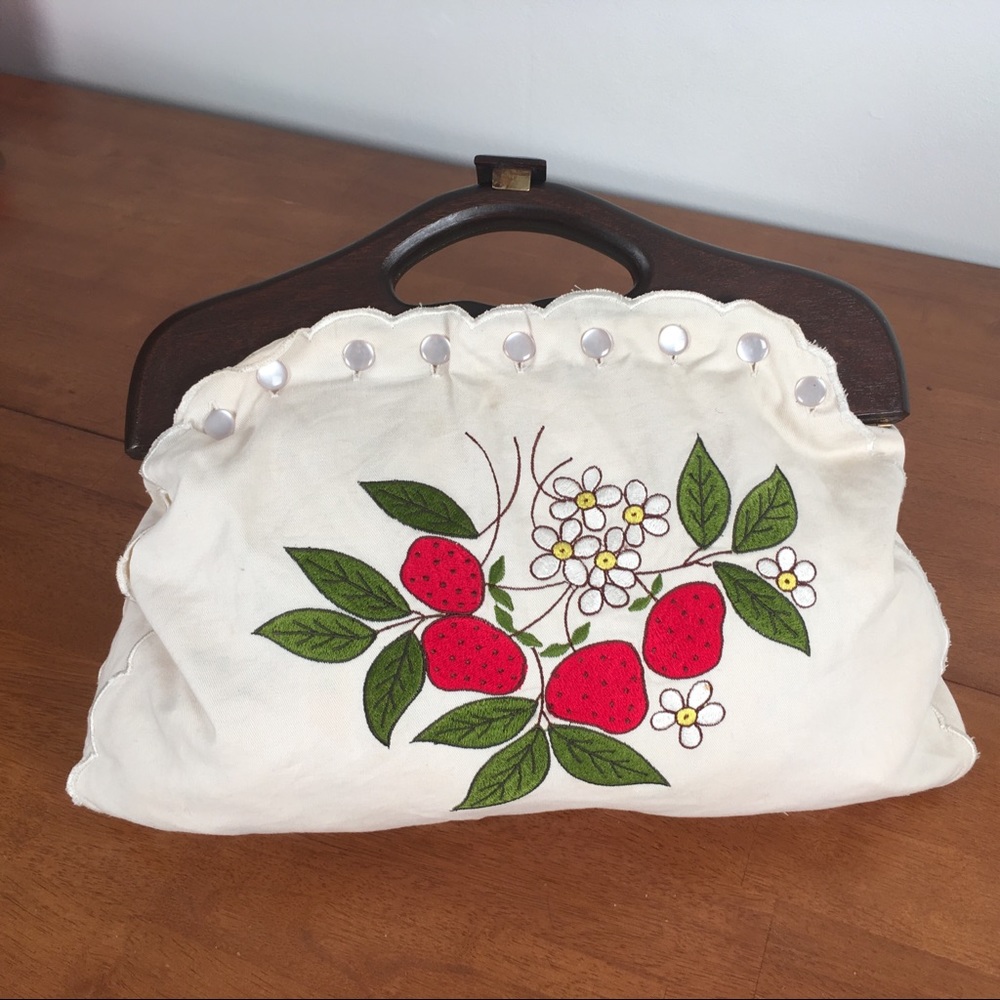 FINAL PRICE!! Urban Outfitters Embroidered Handbag